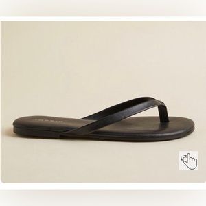 Torrid Black Sunnie Flip Flop (WW) Size 7 Wide NWT